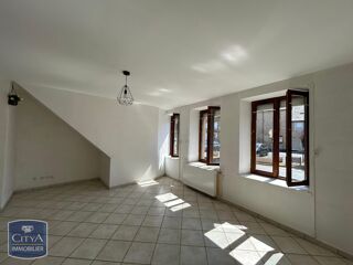  Appartement à louer 3 pièces 52 m²