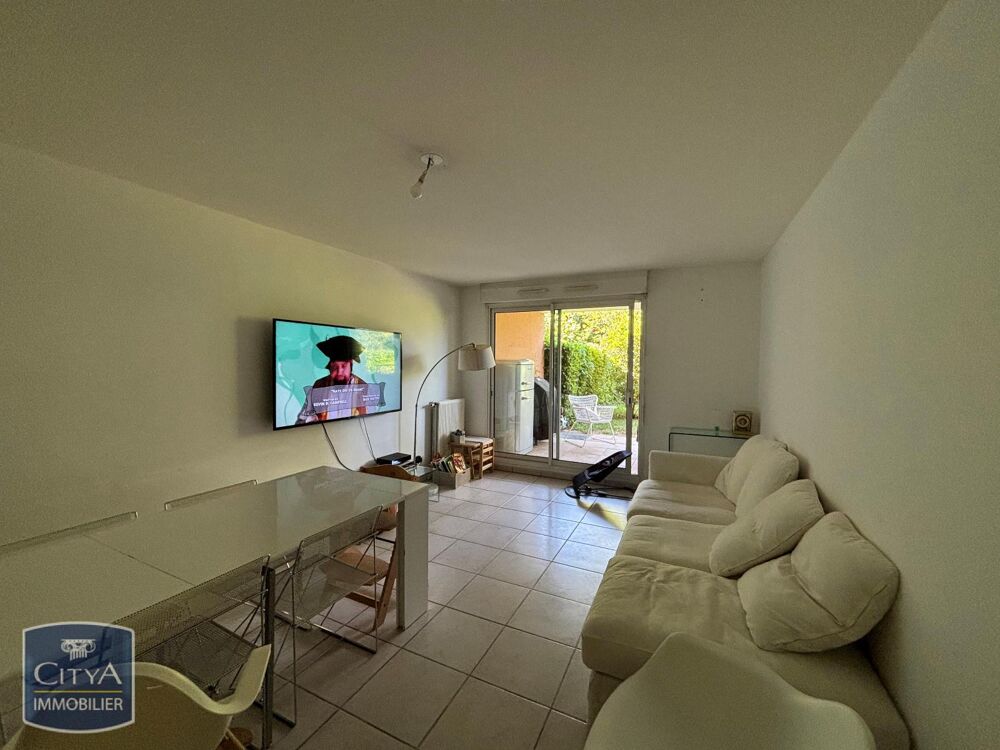 location Appartement - 3 pièce(s) - 64 m² Écully (69130)
