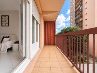  Appartement à vendre 4 pièces 82 m²