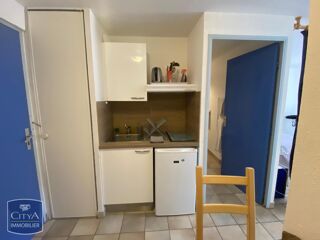  Appartement à louer 1 pièce 32 m²