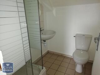  Appartement à louer 2 pièces 33 m²