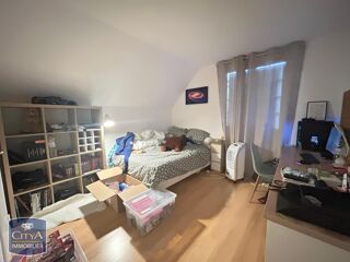  Maison à louer 6 pièces 173 m²