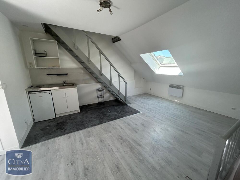 location Appartement - 1 pièce(s) - 46 m² Saint-Quentin (02100)