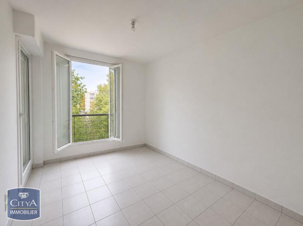 À LOUER - NIMES - APPARTEMENT 2 PIECES - RESIDENCE OPPID....