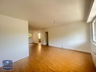  Appartement à louer 3 pièces 87 m²