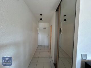  Appartement à louer 1 pièce 21 m²