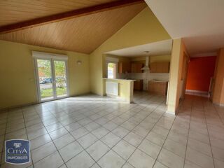  Maison à louer 5 pièces 131 m² Riom