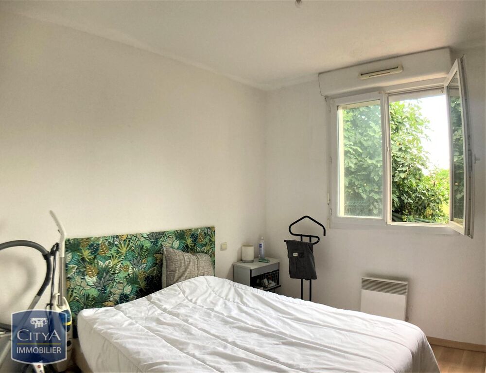 APPARTEMENT T2 AVEC TERRASSE ET JARDIN Situé dans le cha....