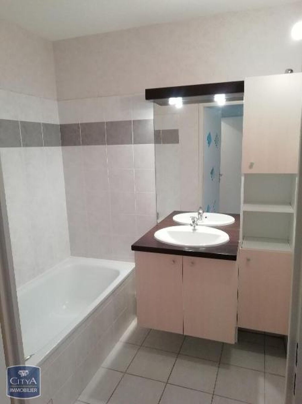 location Appartement - 2 pièce(s) - 47 m² Nailloux (31560)