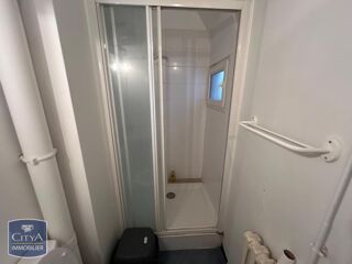  Appartement à louer 2 pièces 41 m²