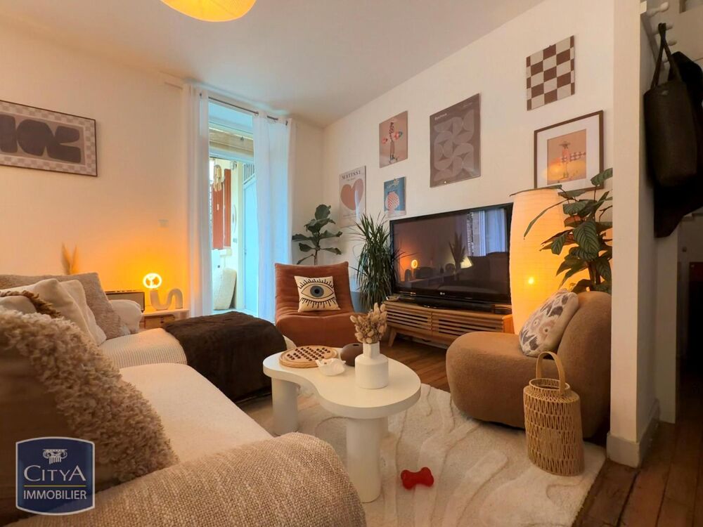À LOUER : Appartement rénové T4 situé à Brive, dans le d....