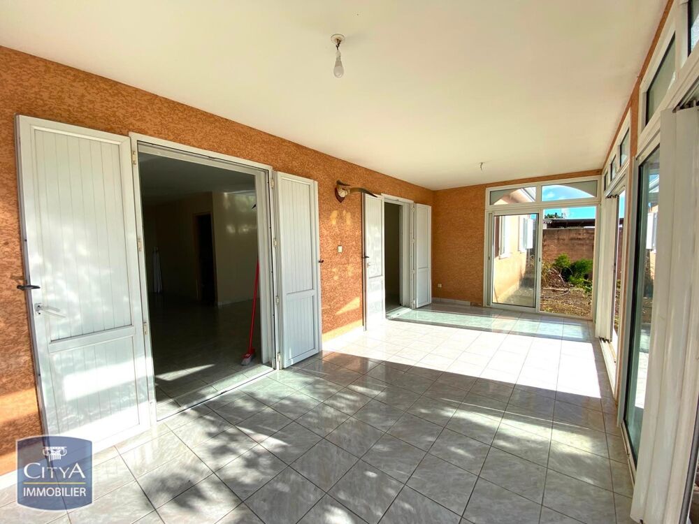 location Maison - 4 pièce(s) - 100 m² Bois de Nèfles Saint Paul (97411)