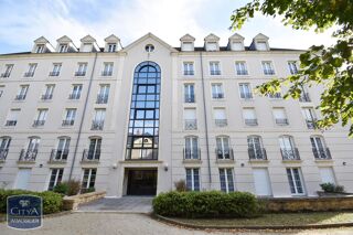  Appartement à louer 1 pièce 32 m²