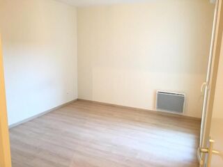  Appartement à louer 2 pièces 44 m²
