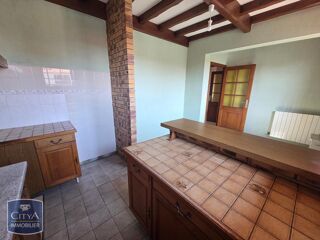  Appartement à louer 4 pièces 104 m²