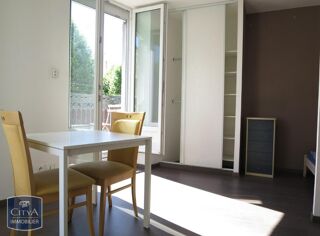  Appartement à louer 1 pièce 34 m²