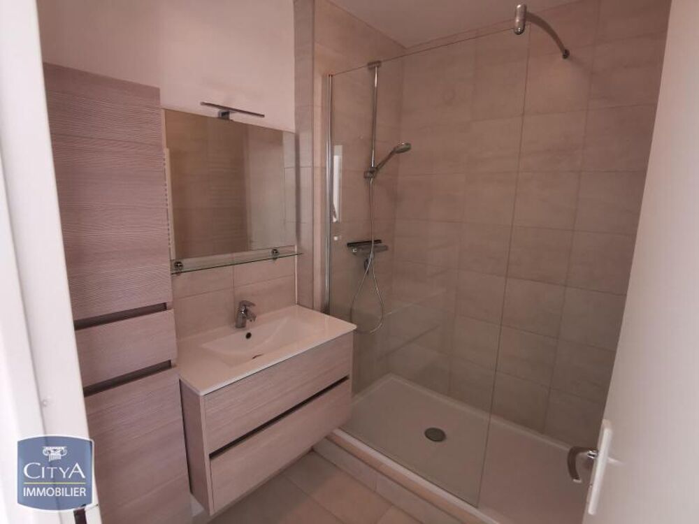 location Appartement - 2 pièce(s) - 53 m² La Madeleine (59110)