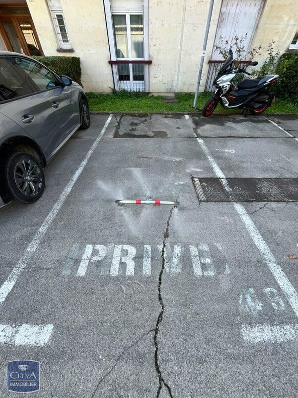 location Parking / Garage Aix-en-Provence (13100)