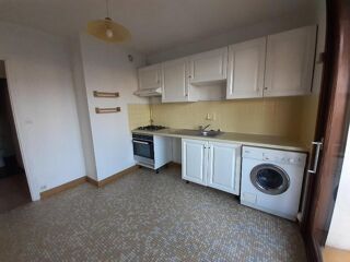  Appartement à louer 2 pièces 56 m²