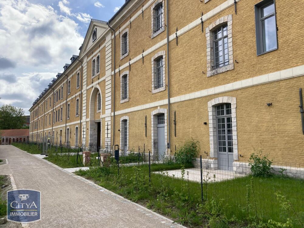 À LOUER : Découvrez ce charmant appartement qui vous att....
