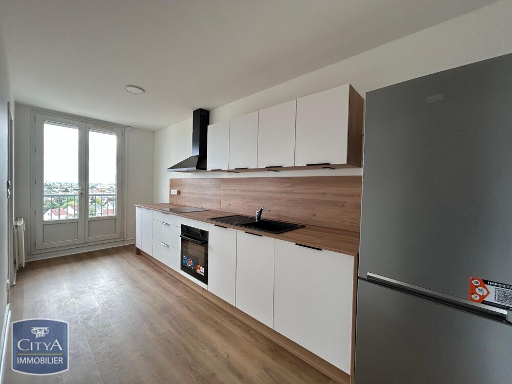 location Appartement - 4 pièce(s) - 70 m² Fleury-les-Aubrais (45400)