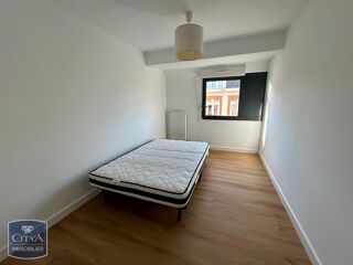  Appartement à louer 3 pièces 59 m²