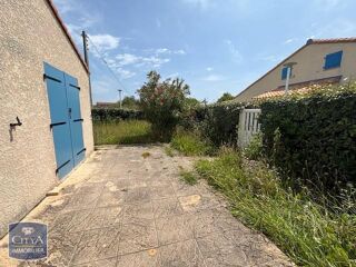  Appartement à louer 3 pièces 28 m²