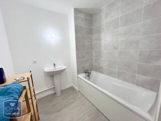  Appartement à louer 3 pièces 63 m²