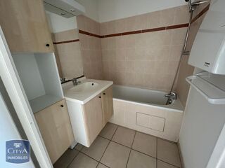  Appartement à louer 2 pièces 41 m²
