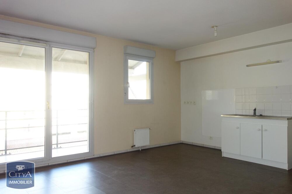 location Appartement - 3 pièce(s) - 66 m² Mâcon (71000)