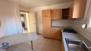  Appartement à louer 3 pièces 73 m²