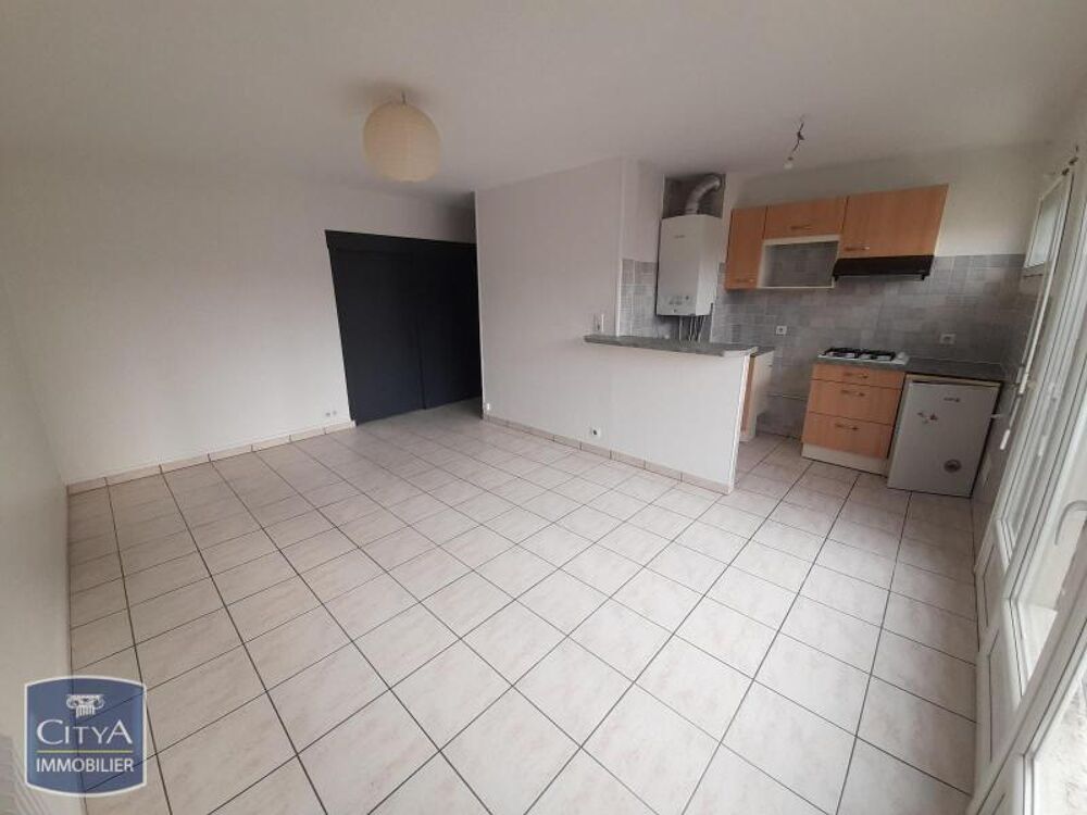 EXCLUSIVITÉ - STUDIO - SECTEUR LABUSSIERE À louer : vene....