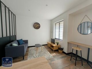  Appartement à louer 1 pièce 25 m²
