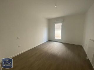  Appartement à louer 3 pièces 71 m²