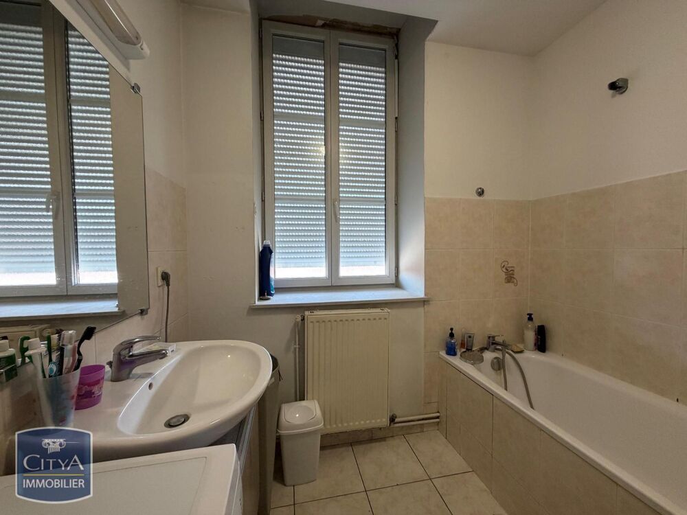 location Appartement - 3 pièce(s) - 59 m² Saint-Laurent-sur-Saône (01750)