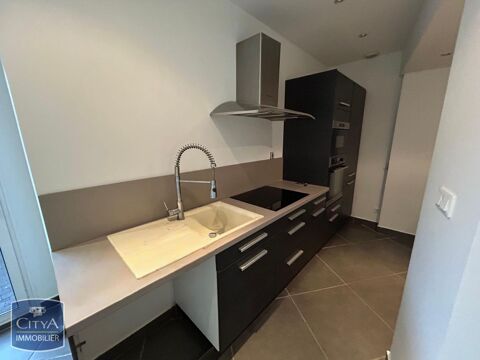  Appartement � louer 4 pi�ces 101 m�