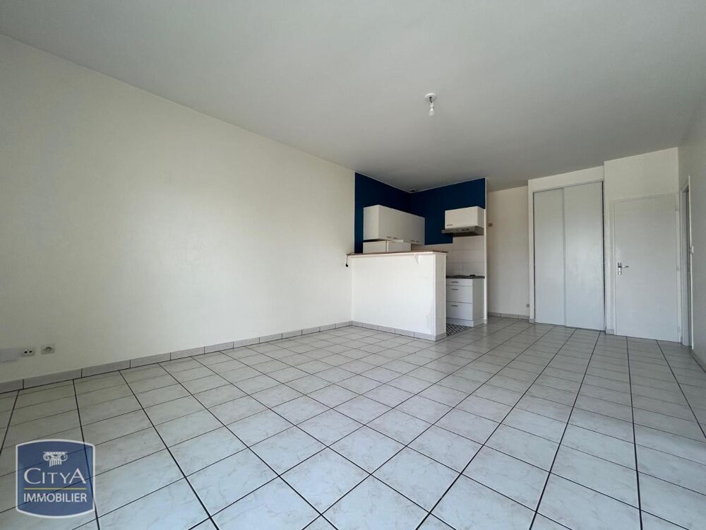 location Appartement - 2 pièce(s) - 51 m² Niort (79000)