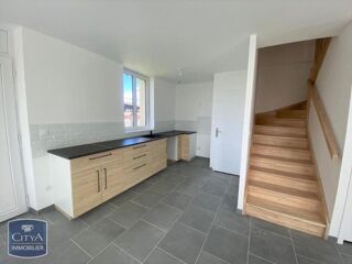  Maison à louer 5 pièces 103 m²