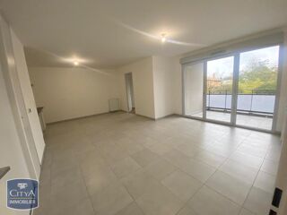  Appartement à louer 3 pièces 63 m²
