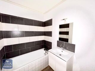  Appartement à louer 1 pièce 27 m²