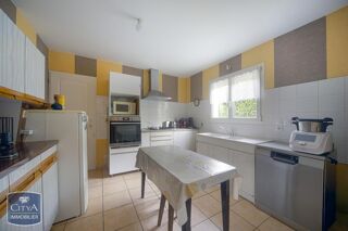  Maison à louer 5 pièces 110 m²