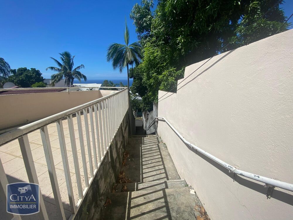 location Appartement - 2 pièce(s) - 36 m² Saint-Denis (97400)