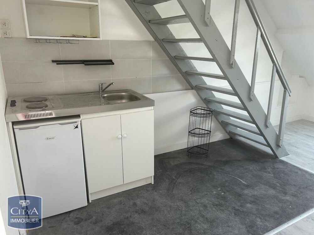 location Appartement - 1 pièce(s) - 46 m² Saint-Quentin (02100)