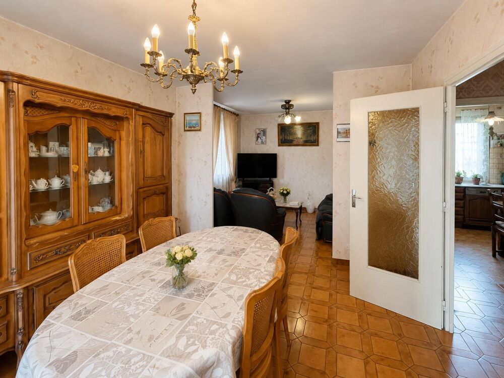 vente Maison - 4 pièce(s) - 91 m² Décines-Charpieu (69150)