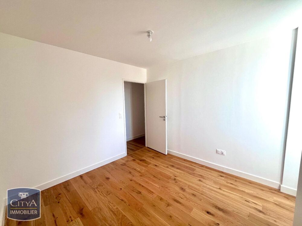 location Appartement - 3 pièce(s) - 70 m² Poitiers (86000)