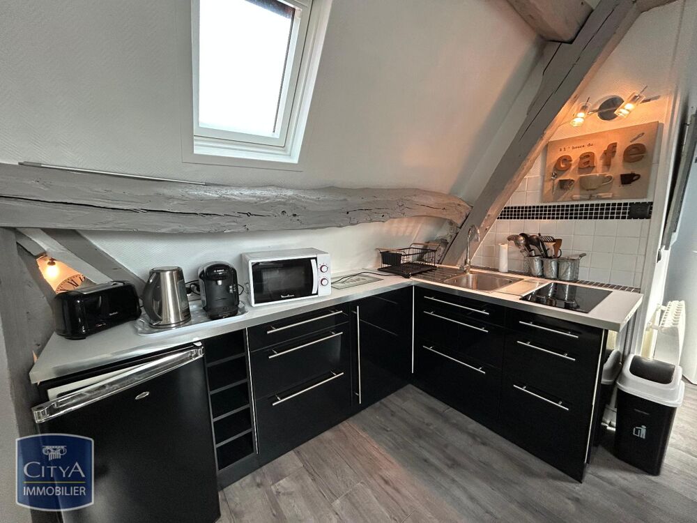 À LOUER : Appartement T1 moderne et fonctionnel situé au....