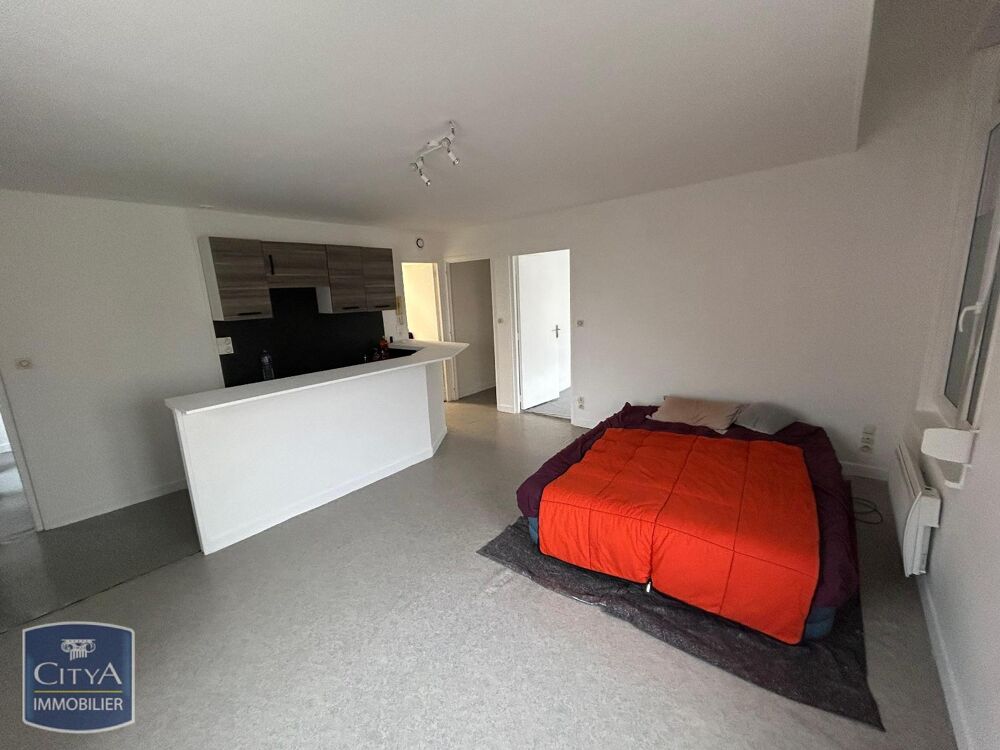location Appartement - 3 pièce(s) - 56 m² Saint-Quentin (02100)