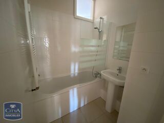  Appartement à louer 4 pièces 78 m²