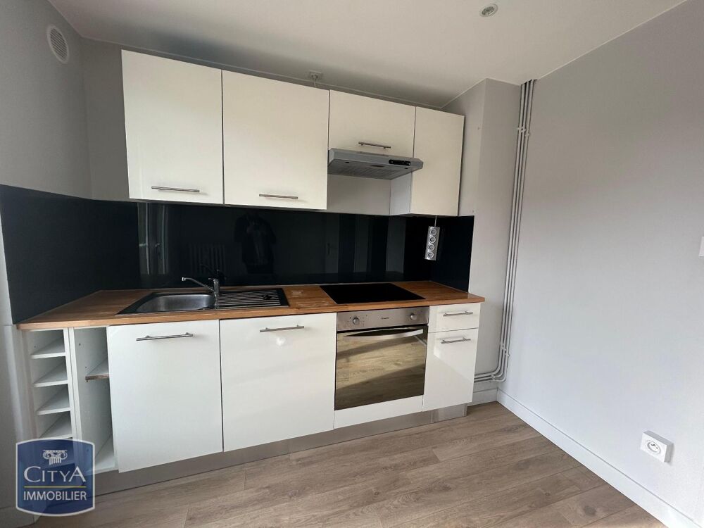 À LOUER : Découvrez ce charmant appartement T4 situé au ....