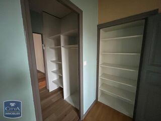  Appartement à louer 2 pièces 33 m²